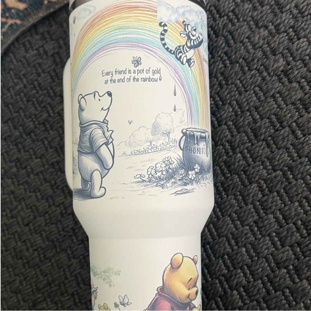 Winnie the Pooh Rainbow Tumbler 40 oz